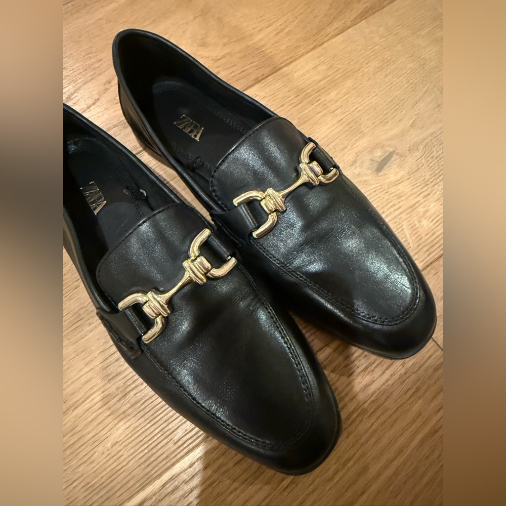 Zara Loafers Size 37